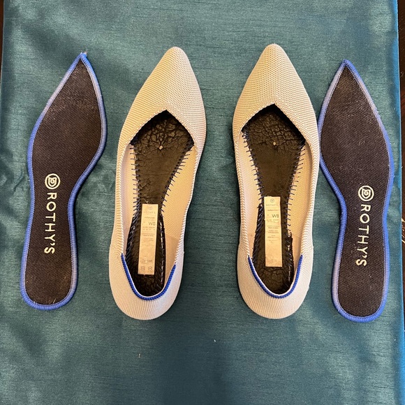 Rothy’s The Point Flat in Flax 8M - Picture 3 of 9